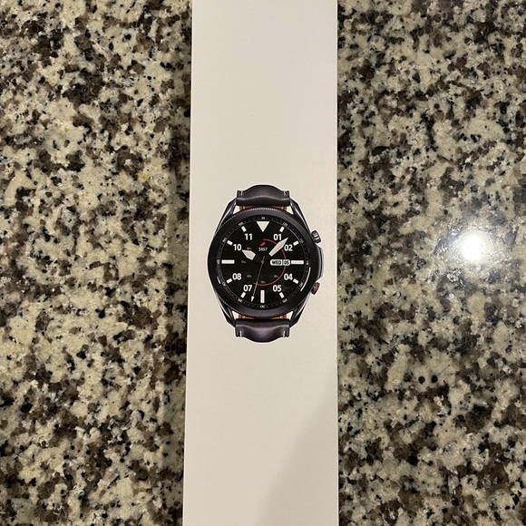 Galaxy Watch Series Three - Picture 2 of 6